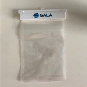 Water proof phone holder